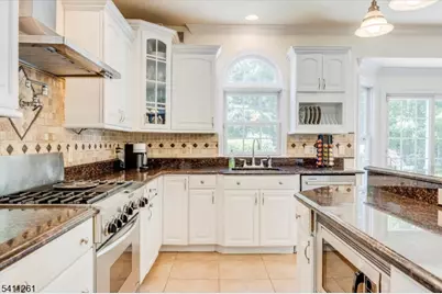 15 Winding Ridge Rd, Jefferson Township, NJ 07849 - Photo 13