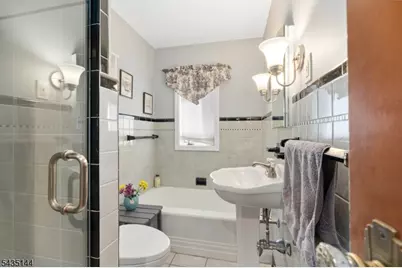 64 E Shore Trl, Sparta Township, NJ 07871 - Photo 21