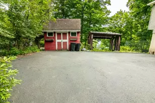 127 Cedar Dr, Andover Township, NJ 07860 - Photo 7