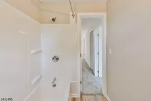 793 Culkin St, Phillipsburg, NJ 08865 - Photo 27