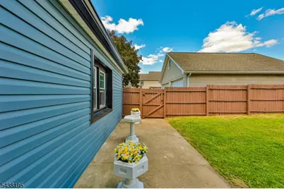 793 Culkin St, Phillipsburg, NJ 08865 - Photo 35