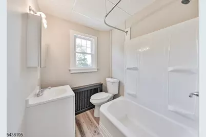 793 Culkin St, Phillipsburg, NJ 08865 - Photo 25