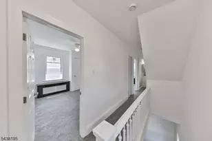 793 Culkin St, Phillipsburg, NJ 08865 - Photo 17