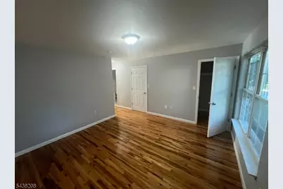884 S 17th St #1, Newark, NJ 07108 - Photo 31