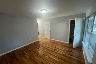 884 S 17th St, Newark, NJ 07108 - Photo 31