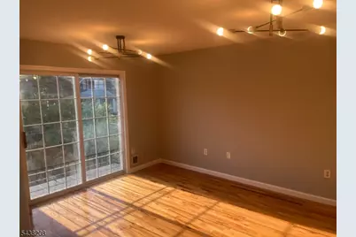 884 S 17th St #1, Newark, NJ 07108 - Photo 9