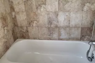 12 Geneva St, Elizabeth, NJ 07206 - Photo 11