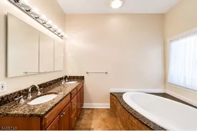 947 Cherry Hill Rd, Montgomery Township, NJ 08540 - Photo 23