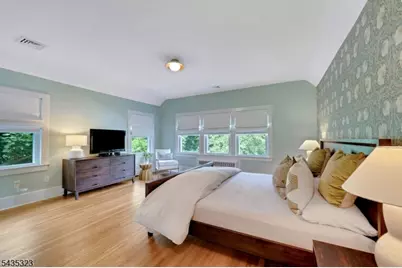 9 Parkway, Montclair, NJ 07042 - Photo 27