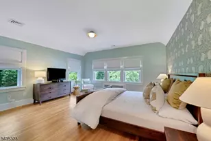 9 Parkway, Montclair, NJ 07042 - Photo 27
