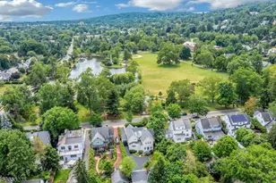 9 Parkway, Montclair, NJ 07042 - Photo 3