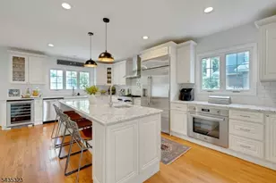 9 Parkway, Montclair, NJ 07042 - Photo 21