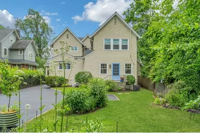 9 Parkway, Montclair, NJ 07042 - Photo 45