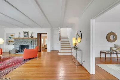 9 Parkway, Montclair, NJ 07042 - Photo 7