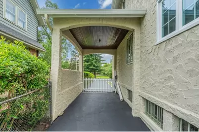 9 Parkway, Montclair, NJ 07042 - Photo 39
