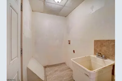 144 Steuben St, East Orange, NJ 07018 - Photo 21