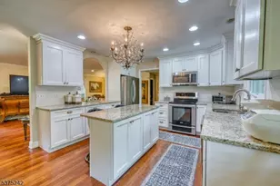 31 Shephard Way, Bernards Township, NJ 07920 - Photo 7