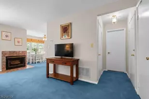 22 Willow Ci, Hamburg, NJ 07419 - Photo 5