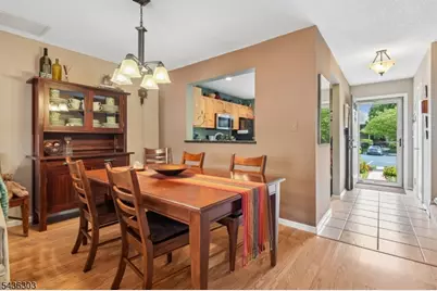 129 Woodward Ln, Bernards Township, NJ 07920 - Photo 5