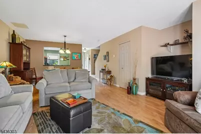 129 Woodward Ln, Bernards Township, NJ 07920 - Photo 9