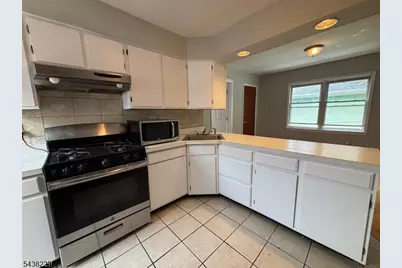 226 Gordon St #2, Roselle, NJ 07203 - Photo 3