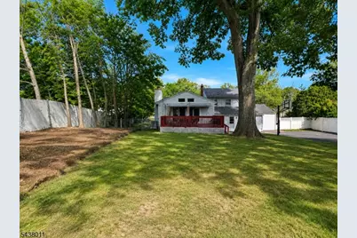 63 Martin Rd, Livingston, NJ 07039 - Photo 19