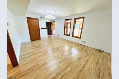 272 E Washington Ave #272, Washington Boro, NJ 07882 - Photo 5