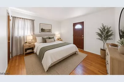 105 N 13th St, Kenilworth, NJ 07033 - Photo 9