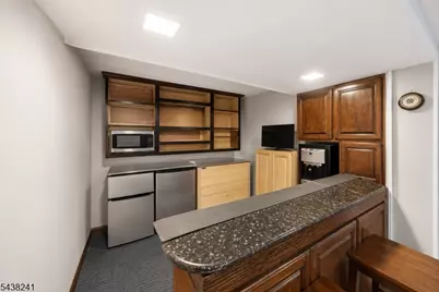 105 N 13th St, Kenilworth, NJ 07033 - Photo 19