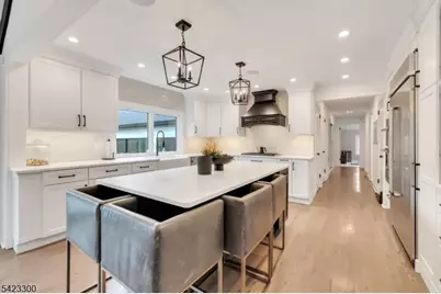 16 E Greenbrook Rd, North Caldwell, NJ 07006 - Photo 7