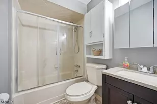 6 Brandywine Ct, Vernon, NJ 07462 - Photo 9