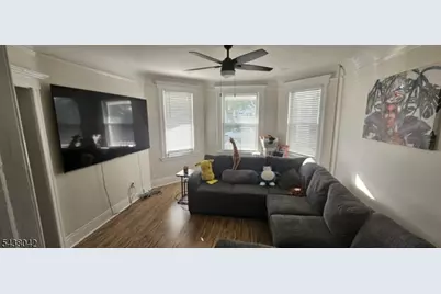 233 S Clinton St, East Orange, NJ 07018 - Photo 15
