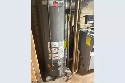 233 S Clinton St, East Orange, NJ 07018 - Photo 27
