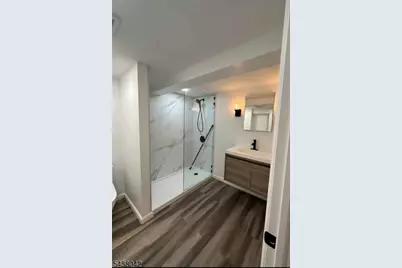 233 S Clinton St, East Orange, NJ 07018 - Photo 9
