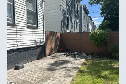 233 S Clinton St, East Orange, NJ 07018 - Photo 29