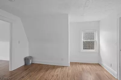 233 S Clinton St, East Orange, NJ 07018 - Photo 7