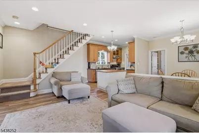253 Essex St, Long Hill Township, NJ 07980 - Photo 5