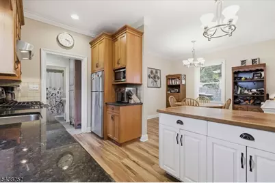 253 Essex St, Long Hill Township, NJ 07980 - Photo 11