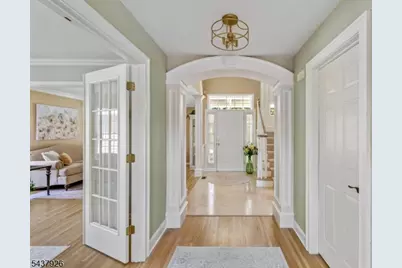 10 Barnstable Rd, Berkeley Heights Township, NJ 07922 - Photo 5