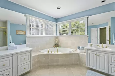 10 Barnstable Rd, Berkeley Heights Township, NJ 07922 - Photo 35