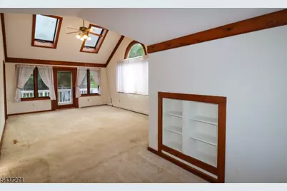 19 McKinley Dr, Rockaway, NJ 07866 - Photo 13