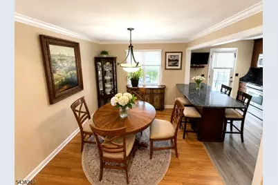 11 Coral Ct, Woodbridge Township, NJ 07067 - Photo 7