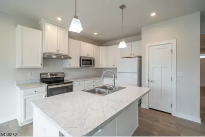14 Mountain View Ln, Mansfield Township, NJ 07865 - Photo 3