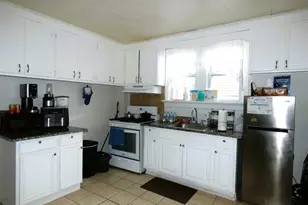 309 Washington St, Perth Amboy, NJ 08861 - Photo 3