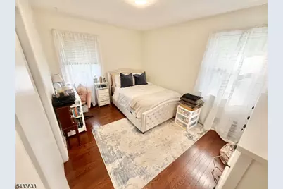 344 Nottingham Way, Union Township, NJ 07083 - Photo 9