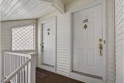 130 Smithfield Ct, Bernards Township, NJ 07920 - Photo 1