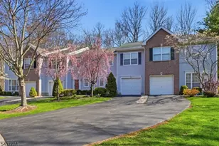 42 Pond Hollow Dr, Jefferson Township, NJ 07438 - Photo 1