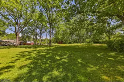 441 Maple Ave, Pohatcong Township, NJ 08865 - Photo 41