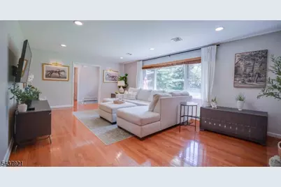 130 Cherryville Hollow Rd, Raritan Township, NJ 08822 - Photo 11