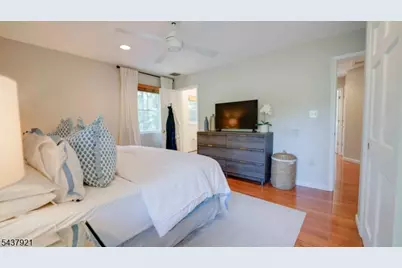 130 Cherryville Hollow Rd, Raritan Township, NJ 08822 - Photo 15